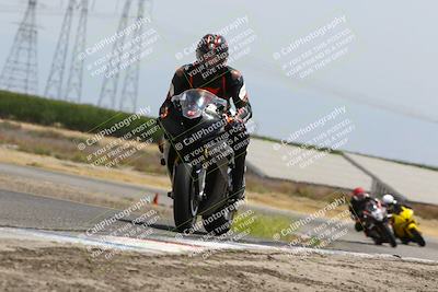 media/May-26-2025-Lets Ride (Mon) [[3bf1de1d65]]/B Group/1220pm (Wheelie Bump)/